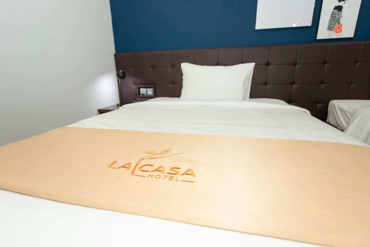 Hotel La Casa Tuy Hòa Esterno foto