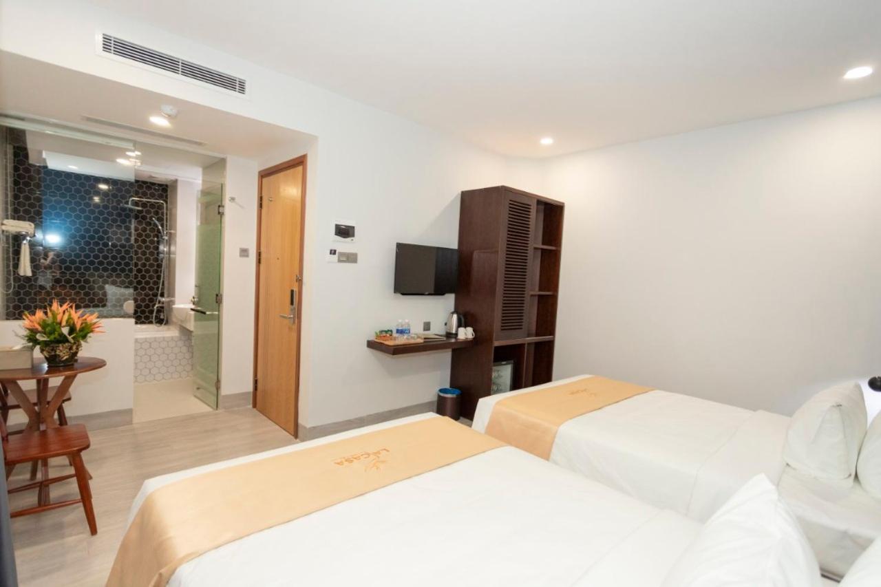 Hotel La Casa Tuy Hòa Esterno foto