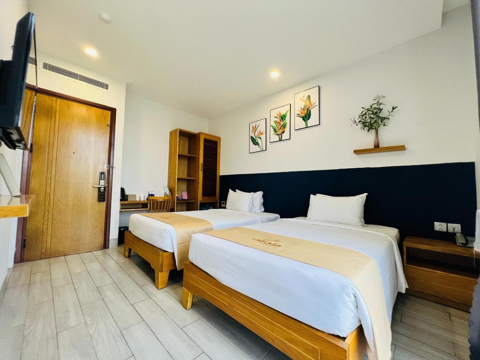 Hotel La Casa Tuy Hòa Esterno foto